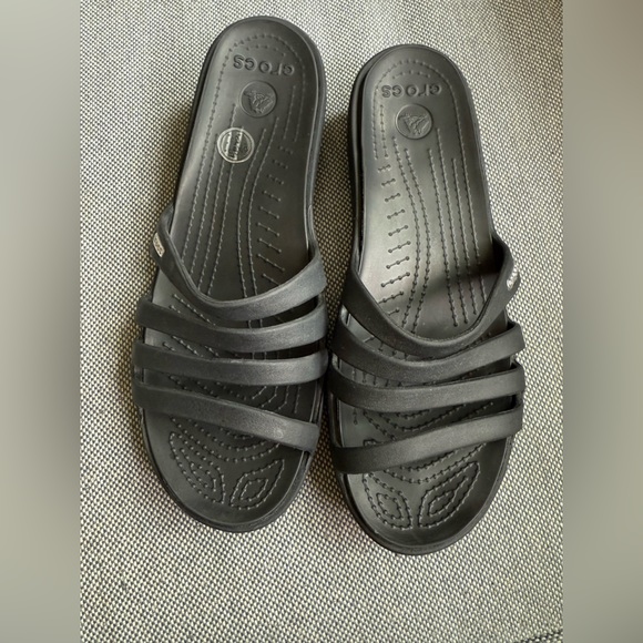 Crocs Women's Black Sandals - Picture 3 of 6
